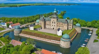 Kungs Starby Gård Bed and Breakfast Hotels near Stadsparken