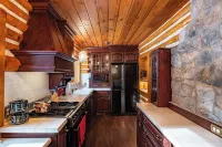Nature's Beauty Loft Forks River Lodge Hotels in Grand Traverse County
