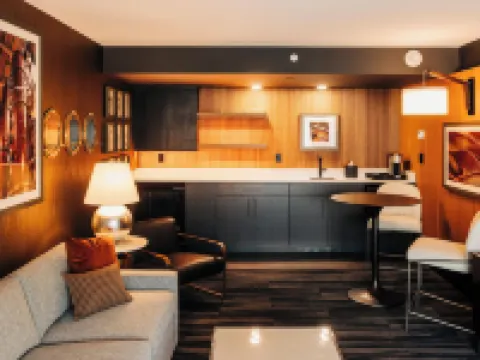 The Trail Hotel Hotels in Bardstown