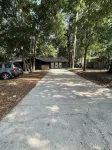 Private suite with own entry in vibrant Gainesville - Bungalows