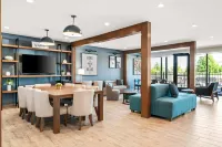 Everhome Suites Bozeman Hotel a Four Corners
