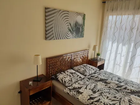 Terrazas del Duque 2, terrace,sea view, only 300m to the beach, heated pool,wifi