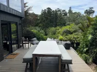 Green Serenity. Hotels in Hahei