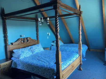 Lancewood lodge, the favourite log chalet for groups and multiple families