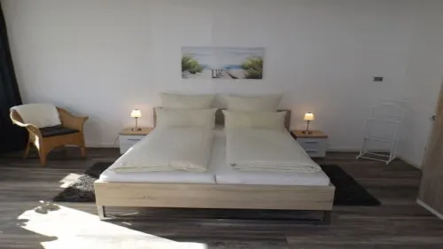 Bright and modern apartment right on the North Sea Hotels in Nordstrand