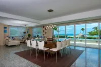 Exclusive 6 Bedrooms Beach Front Condo W/Private Pool
