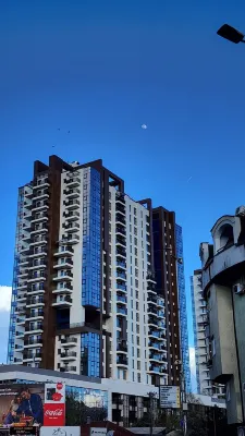 Diamond Residences 10th fl. Lux Apt. w/ City view and Free Parking