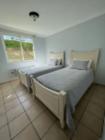 20% Off Garden Condo, Pool, Close to Beach & Gulf Hoteles en Zarzal