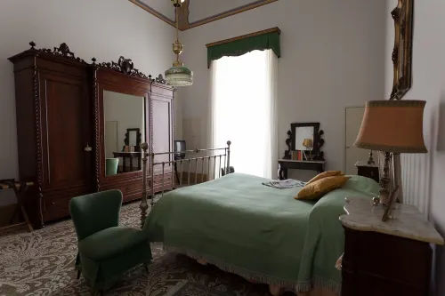 Palazzo Pio Apartment