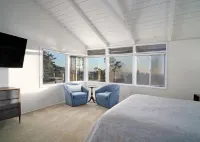 Padre Paradise Hotels in Pebble Beach