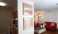 Cheerful 2 Bedroom Townhouse