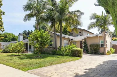 West la 2Br/2BA Designer Retreat,   Near Santa Monica, Ucla, Culver City, SoFi Hotels in West Los Angeles