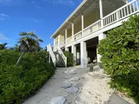 Barefoot Beach - oceanfront beach house w/ private beach, sunrise & sunset views Hotels in Elbow Cay