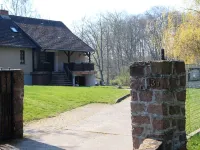 Spacious, comfortable vacation home on Rügen in Putbus for 2 to 8 people Hotels in Putbus
