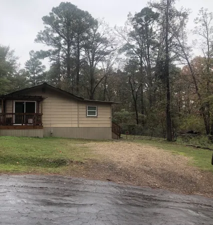 Relax and Unwind at Lake O' the Pines