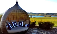 ABSOLUTE LUXURIOUS LAKEFRONT HOMESTEAD AT ALPINE LAKE OF OBERON BLUE MOUNTAINS