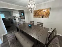 3 bedroom home that's about 10 mminutes away from the local casinos.