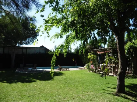 Comfortable apartment and swimming pool in the shade of the pine forest of Chipiona Отели рядом с достопримечательностью «Playa de la Costilla»