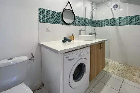 Joli appartement tout neuf janvier 2022 dans le sud de l'île, proche des plages Отели в г. Ривьер-Сале