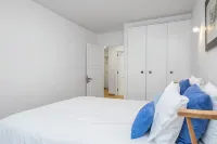 Artistic Central Apartment Hotels in Santa Maria