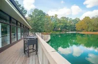 Fully Furnished 1Bedroom Apartment in Brookhaven New to Emory/children hospital Hotels in North Druid Hills