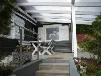 Idyllic holiday home on the forest and lake in Klingberg