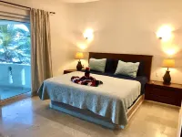 Georgous 4 bedroom-4.5 bath Oceanfront Villa - Tulum- Oceanside Priv. Pool.