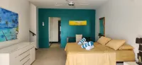 In a quiet, popular subdivision, villa with pool, view of Moorea, 5 bedrooms Hotels near Museum of Tahiti and The Islands