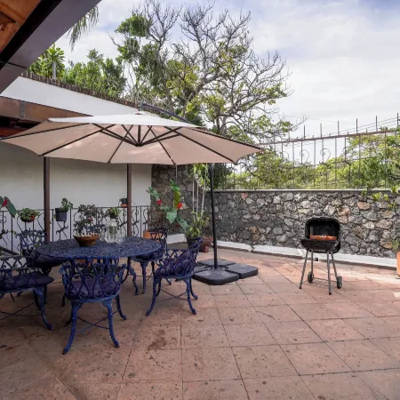 Family Home Pool & Jacuzzi in Cuernavaca