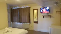 City View Hotel Stratford Hotels near Bow