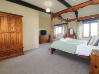 Marhayes Hotels in Camelford