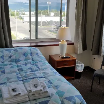 英格拉之家酒店 鄰近安克雷奇火車站的酒店