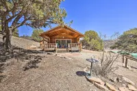 4-Season Mountain Escape with Breathtaking View! - Pet friendly