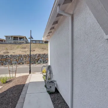 7 Mi to Folsom Lake: Sacramento Area Apartment