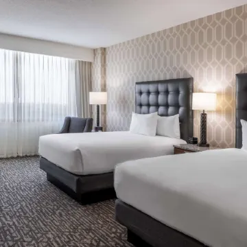 Drury Plaza Hotel Dallas Arlington