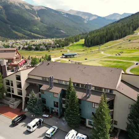 SkyRun - Vacation Condos in Copper Mountain Resort CO