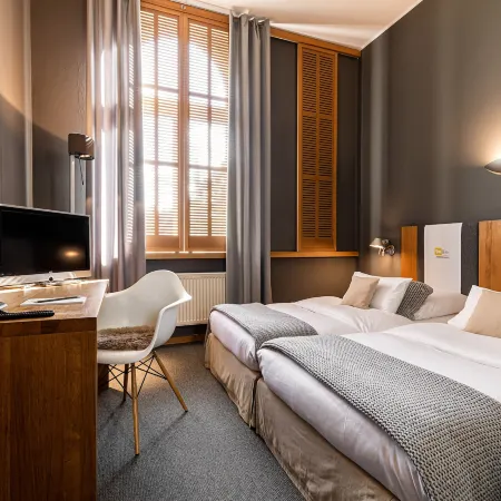YoHo - the Young Hotel Отели рядом с достопримечательностью «Ротенбаум»