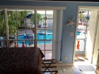 Coral Reef Guesthouse - Pensions