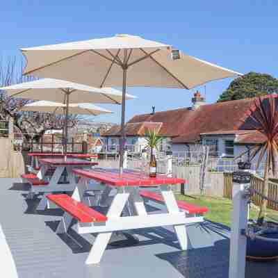 Flat 2, Big Tree Holiday Flats Rooms