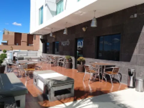 ホテル ヌヴォ サルティーヨのホテル