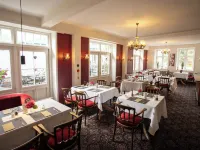 Hotel zur Linde | Hotel - Restaurant - Partyservice Hotels in Dithmarschen