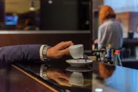 Dado Hotel International - bar