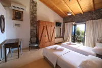 Pyrgos Traditional Village