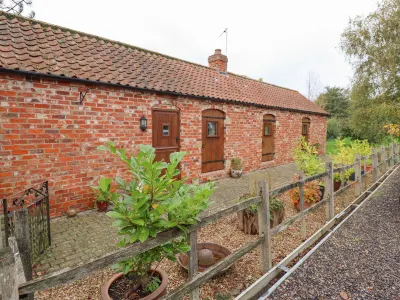 Ratty's Retreat Hotels near The Original Factory Shop (Spilsby)