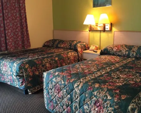 Shaws Komfort Motel Hotels in Hardin County