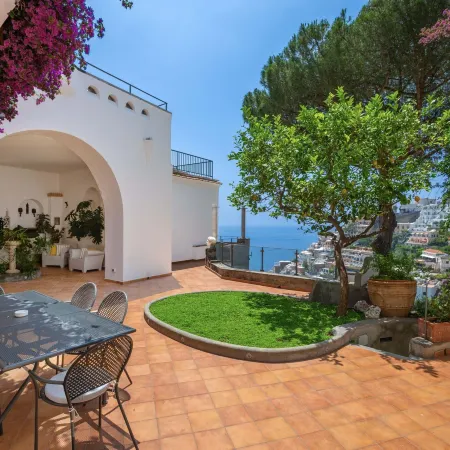Estate4Home - Villa Field