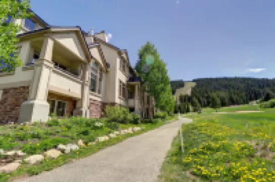 레드어닝의 Er9 엘크 런 4 베드 4.5 바스 4 베드룸 타운하우스