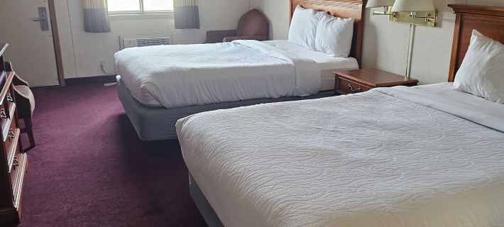 Beartooth Inn Hotels in Cody