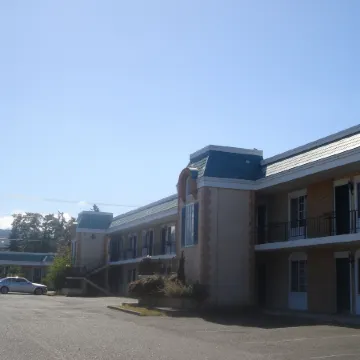 Sequim West Inn