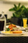 Bibee Surf - breakfast